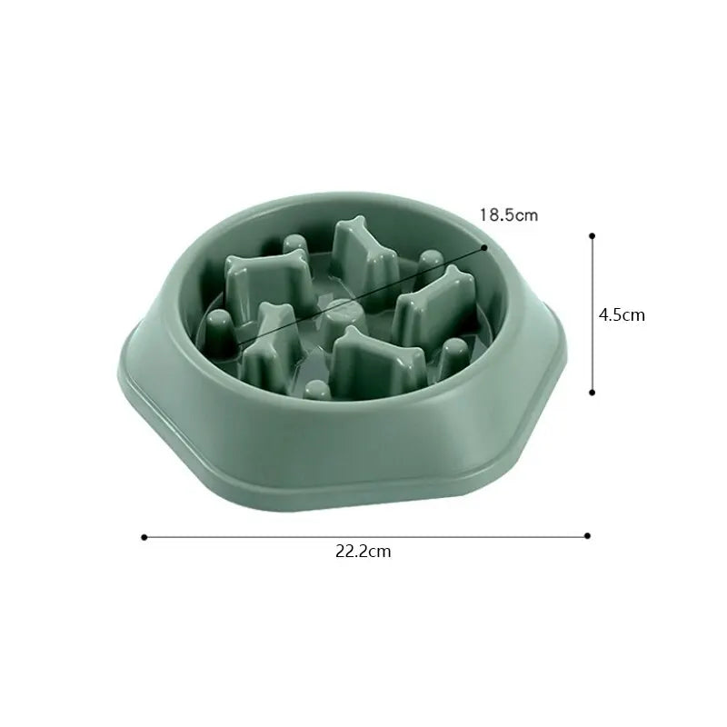 Slow feeder pet bowl with maze-style ridges